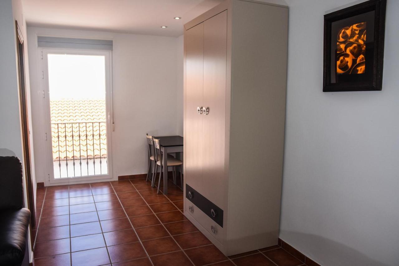 Suites Trastamara Montiel ภายนอก รูปภาพ